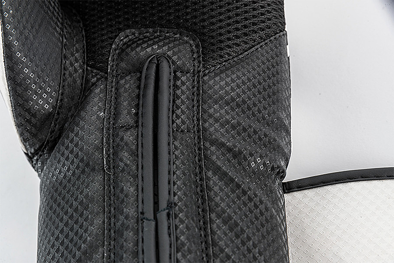 UFC PRO Performance Rush 16 Oz - белые — изображение 9